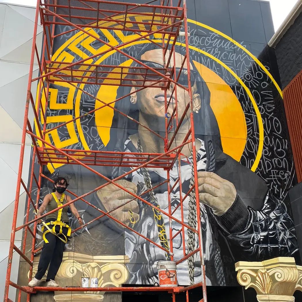 Pintan impresionante mural en honor a daddy yankee en antro de veracruz