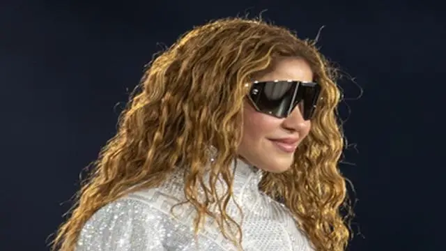 Shakira reconstruirá la universidad y colegios afectados por terremoto en Colombia