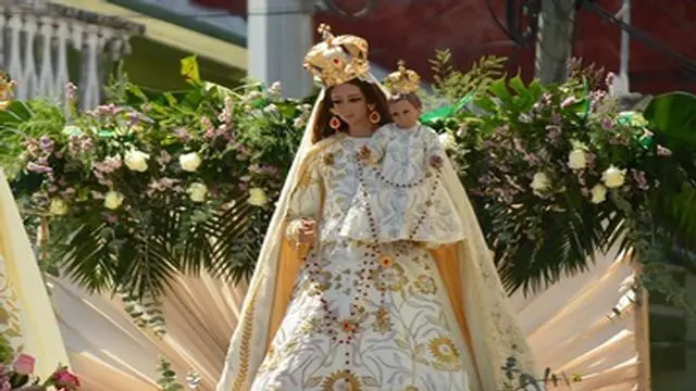 Todo listo en Alvarado para las fiestas de la Virgen del Rosario 