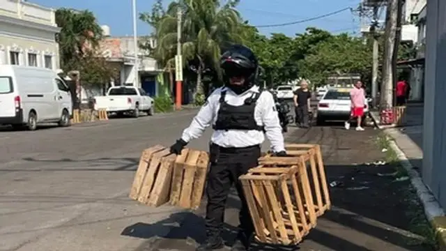 ¿Cómo reportar apartado de lugares con objetos en Veracruz?
