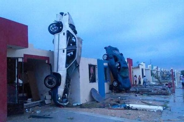Violento tornado azotó Coahuila la mañana de este lunes 