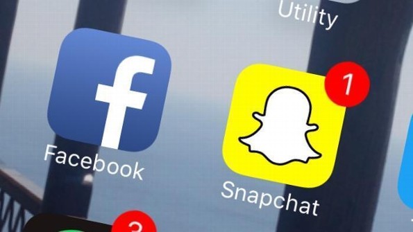 ¡Aguas! Facebook y Twitter buscan imitar a Snapchat (+FOTOS)