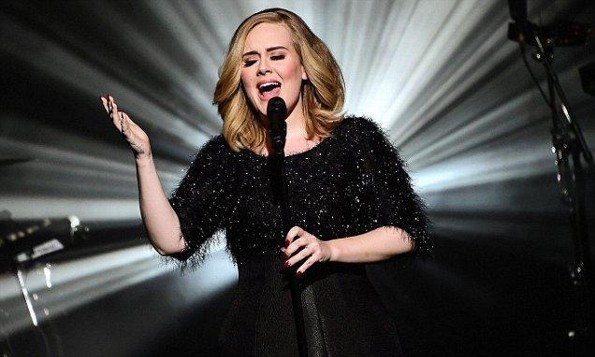 "Estoy devastada, perdónenme", Adele cancela gira ¡por problemas con su voz! 