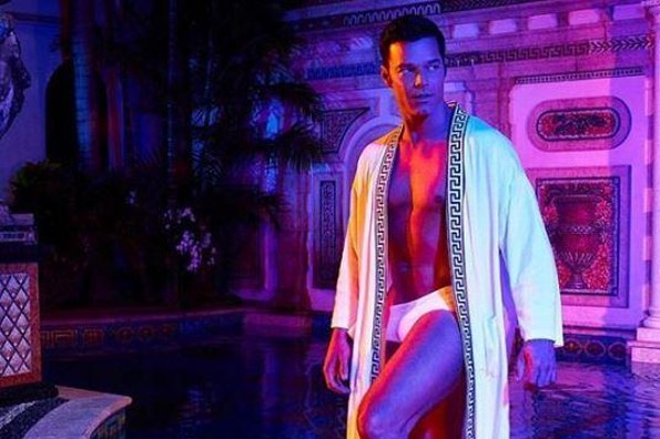 Ricky Martin levanta pasiones con imágenes sobre su participación en Versace (+FOTOS)