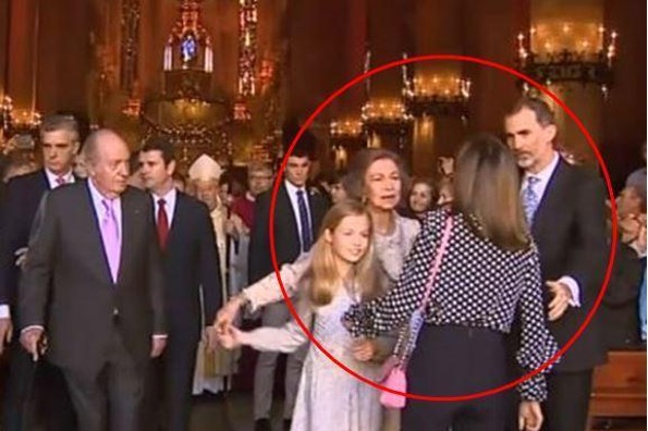 ¡Insólito! Doña Sofía es humillada en público por la reina Letizia (+VIDEO)