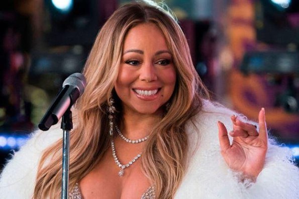 Ex manager de Mariah Carey señala a la cantante de acosarla sexualmente