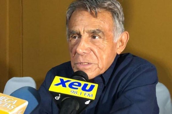 Héctor Suárez llega a Veracruz para presentar la obra 