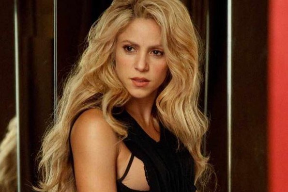 Amenazan a Shakira por cantar esta prohibida canción (+VIDEO)
