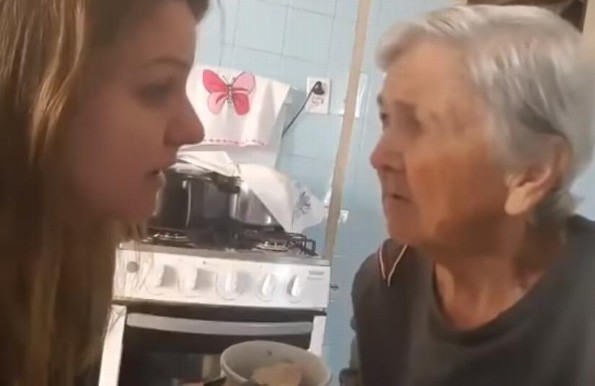 ¡El amor vence a la enfermedad! Mujer con Alzheimer reconoce a su familiar en un emotivo video (+VIDEO)