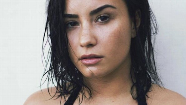 ¡Demi Lovato podría perder la voz a causa de sobredosis!