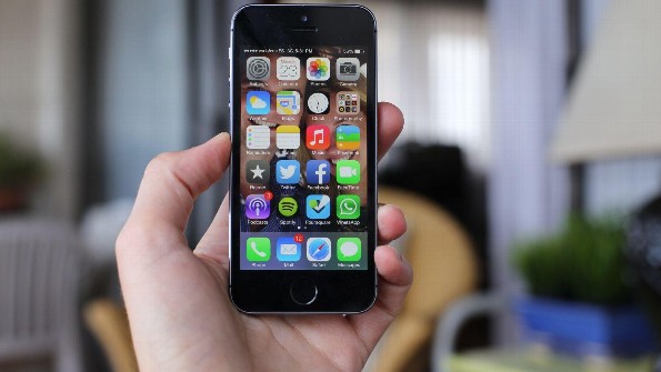 Apple agrega al iPhone 5 en su lista de productos 