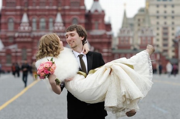 ¡Conoce la costumbre rusa de robarse a la novia!