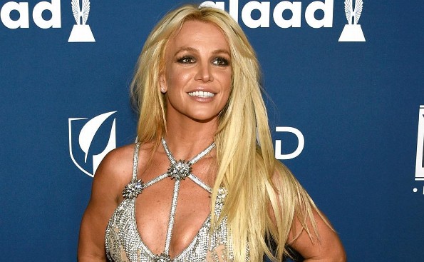 La princesa del pop, Britney Spears, se retira indefinidamente de los escenarios (+FOTO)