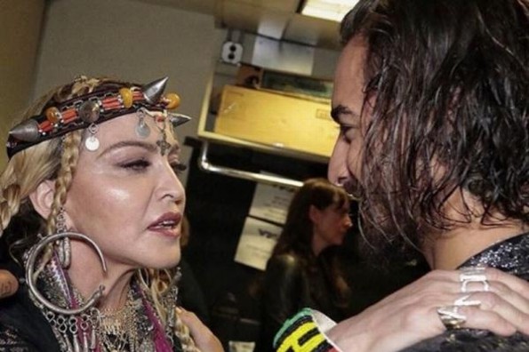 Madonna aparece en estudio junto a Maluma... ¿harán una canción?