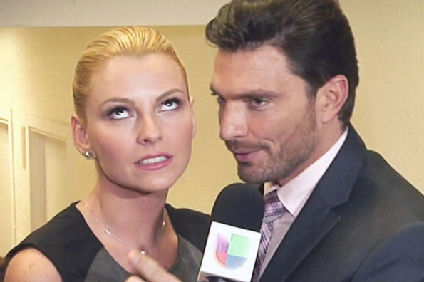 Marjorie de Sousa y Julián Gil se encuentran en una incómoda situación