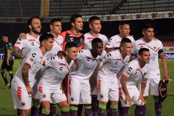 Tiburones Rojos sí seguirán en Primera División #FOTO