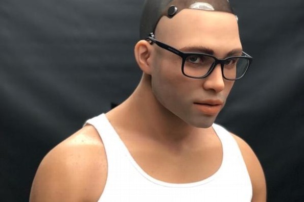 Conoce a Henry, el robot sexual diseñado para mujeres #FOTO