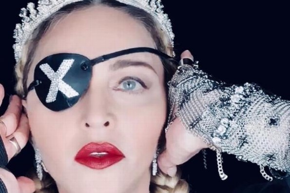 Madonna impacta en su presentación en Eurovisión #VIDEO Madonna impacta en su presentación en Eurovisión #VIDEO