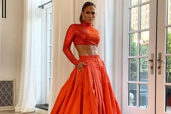 JLo toma medidas extremas para que su prometido no le sea infiel 