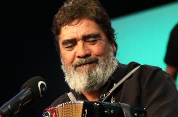 Muere por infarto el músico Celso Piña