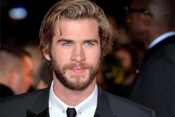 Liam Hemsworth contrata a la abogada más temida de Hollywood 
