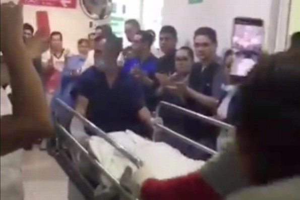 Joven donadora de órganos es despedida con ola de aplausos #VIDEO