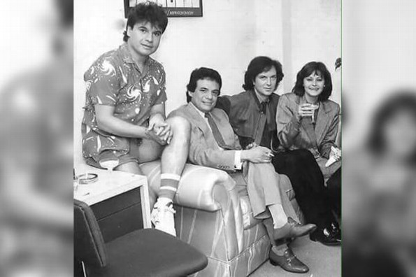 Conoce el origen de la foto viral de Camilo Sesto, Juan Gabriel, José José y Rocío Dúrcal #FOTO