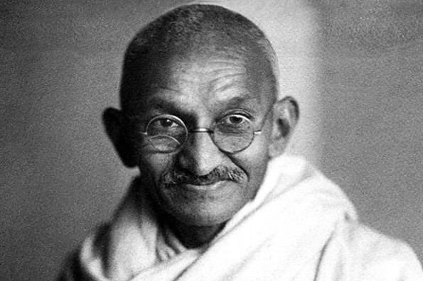 ¿Por qué se conmemora el Día Internacional de la No Violencia?