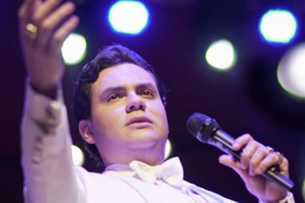 Supuesto hijo de José José niega hacerse pruebas de ADN 