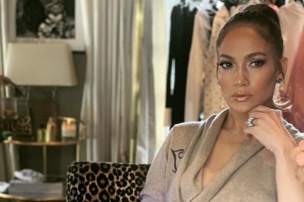 Jennifer Lopez revela por qué aceptó salir en el medio tiempo del Superbowl 
