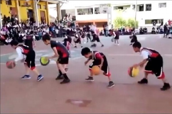Niños de Oaxaca hacen ejercicio al ritmo de ´Queen´ #VIDEO