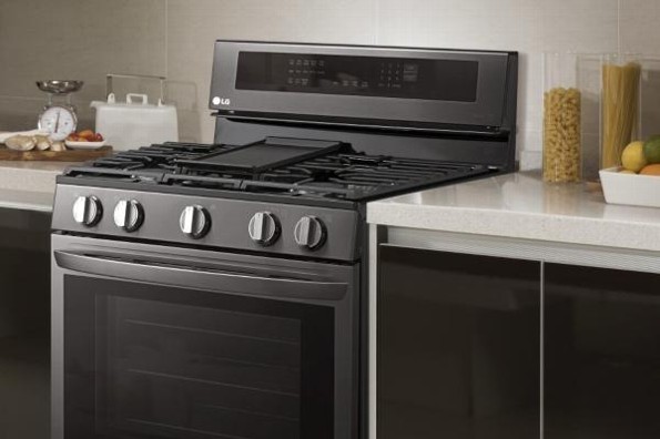 Crean estufa inteligente con todo y ¡asistente de voz! #FOTO