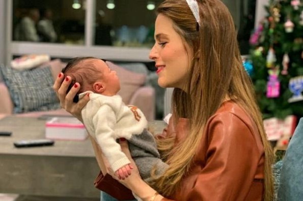 Claudia Álvarez enfrenta dificultades como madre Claudia Álvarez enfrenta dificultades como madre