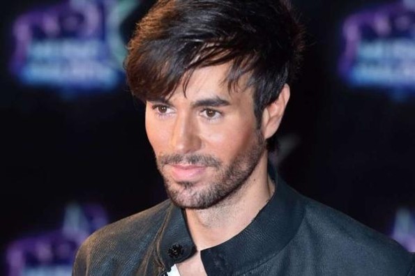 Hermano de Enrique Iglesias confirma el nacimiento del hijo del cantante 