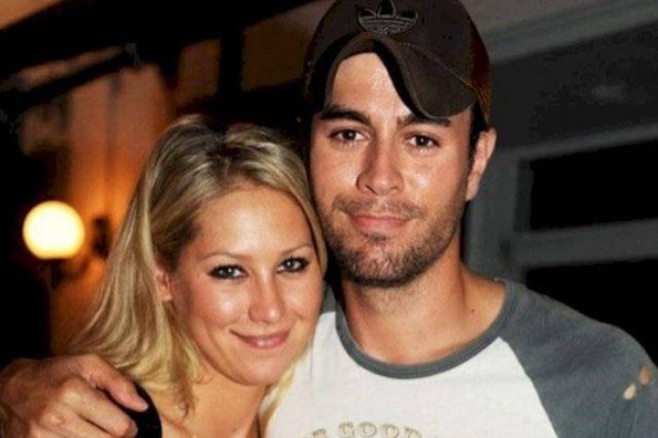 Difunde Enrique Iglesias las primeras imágenes de su hija recién nacida (+foto)