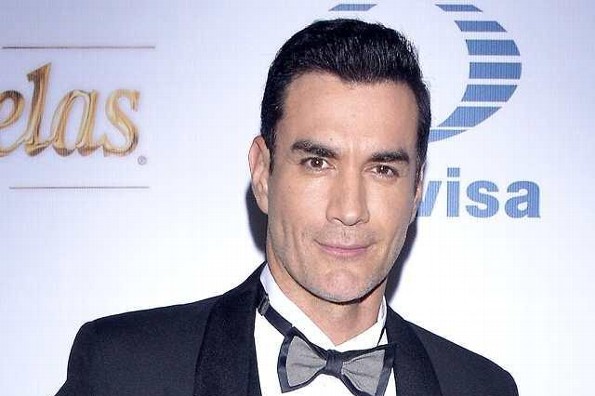 David Zepeda ¡desnudo en Instagram! (+foto)
