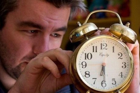 Se acerca el horario de Verano; ¿se adelanta o retrasa el reloj?