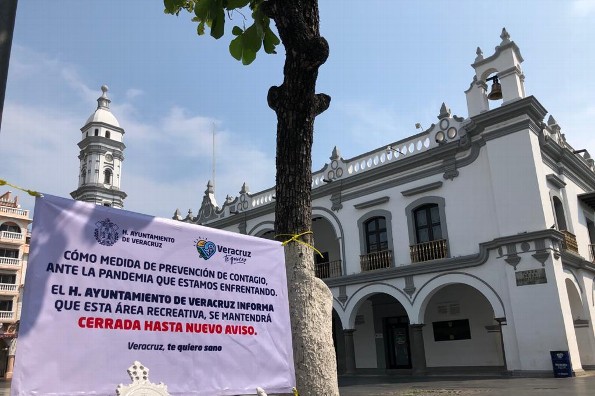 ¡Aviso! Cierran el Zócalo y parques de Veracruz