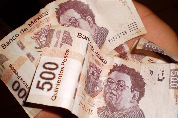 Recomiendan limpiar el dinero por coronavirus