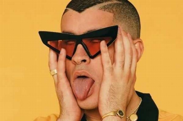 Bad Bunny lanza sorpresivamente álbum inédito