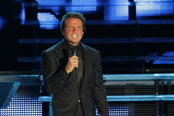 Luis Miguel es peor que su padre, afirma su prima Flavia Basteri (+video)