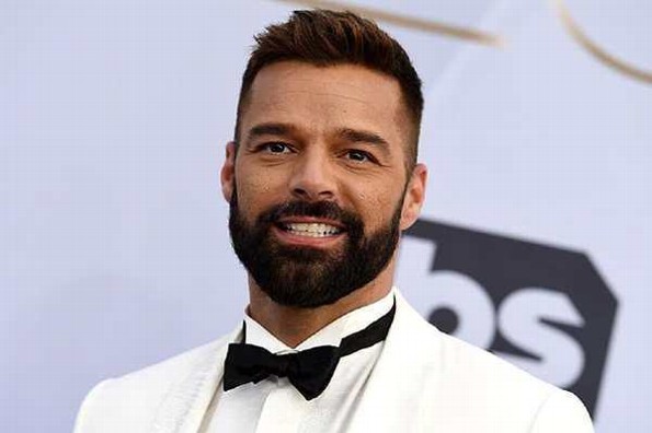 Ricky Martin lanza 