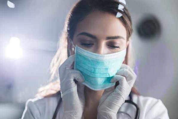 ¿Cómo cuidar tu piel ante el uso del cubrebocas? ¿Cómo cuidar tu piel ante el uso del cubrebocas?