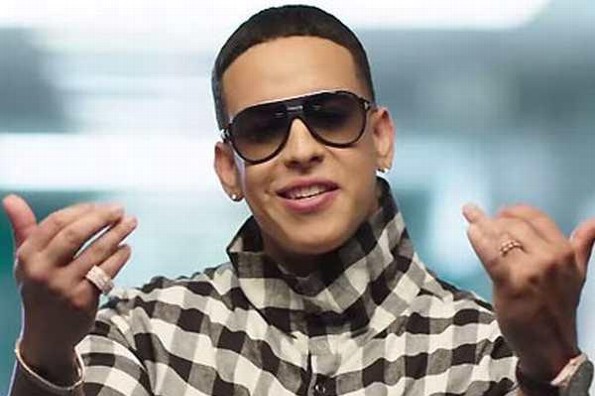 Daddy Yankee celebra que video 