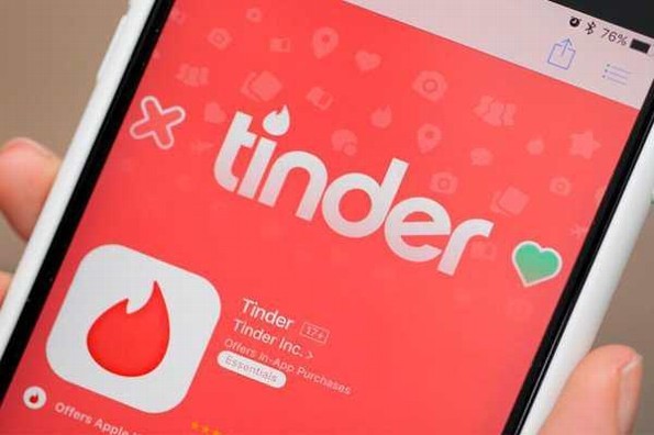 Nueva función de Tinder permitirá hacer videollamadas Nueva función de Tinder permitirá hacer videollamadas