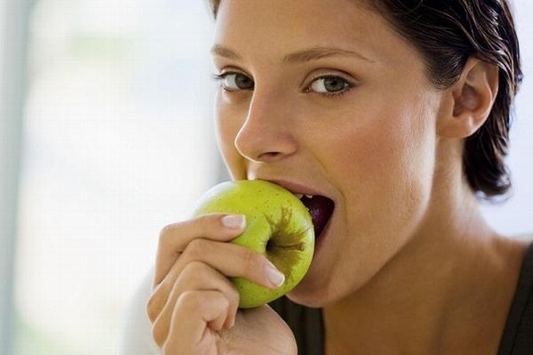 ¿Kilitos de más por cuarenta? Con manzanas recupera tu peso