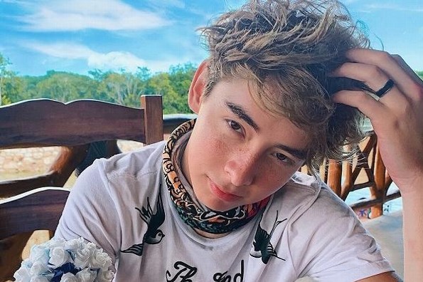 Diego Valdés continúa en la promoción de ‘Estoy para ti’ (+video)