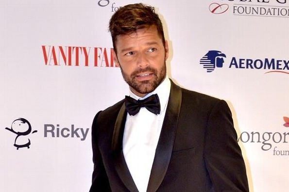 Ricky Martin y Mauricio Martínez se mandan candente mensaje en Instagram 