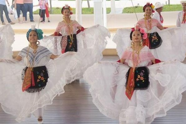 Inicia el quinto Festival Internacional del Arte en Veracruz