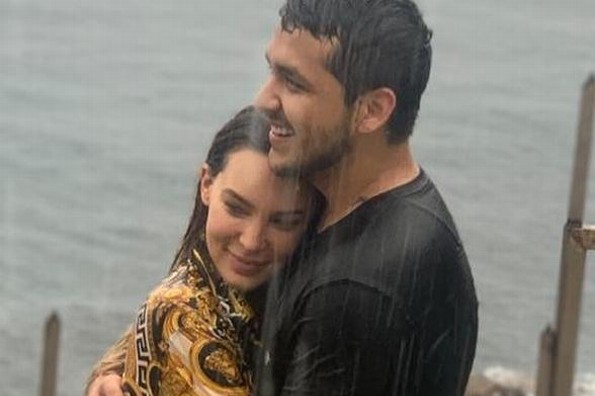 Belinda y Christian Nodal ¡son novios!, lo confirma 